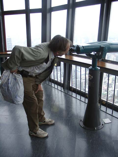 tokyo_tower_size_does_matter