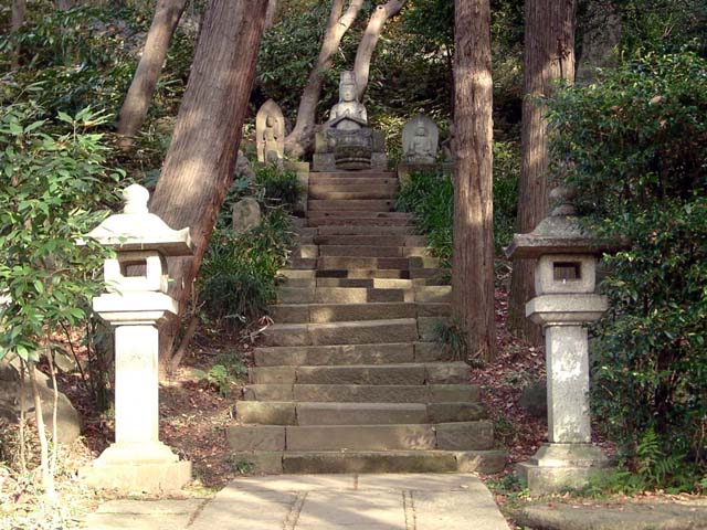 tokyo_garden_stairs